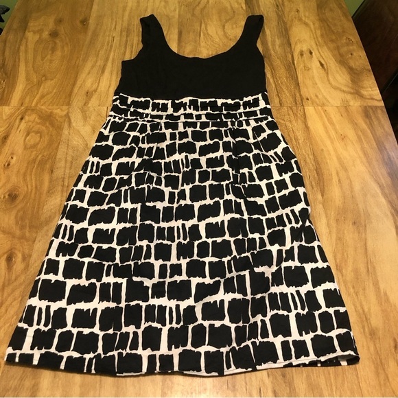 Boden Dresses & Skirts - Boden Black White Brick Pattern Stretch Dress Women Size 4 Sleeveless 29” Long